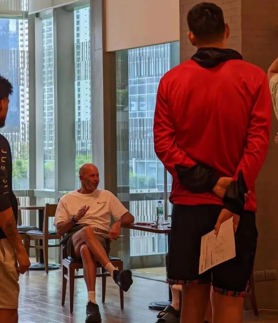 东亚篮球锦标赛_东亚篮球超级联赛_东亚联赛篮球冠军奖金多少