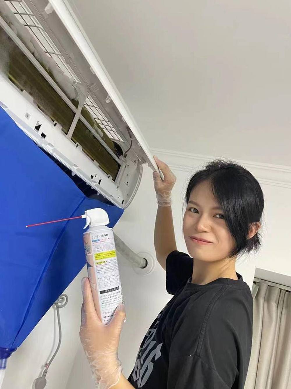 B站UP主住家吴阿姨分享生活技巧，全网圈