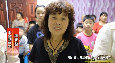 河南残疾游泳世界冠军_中国残疾人游泳冠军奥运冠军_世界残疾人游泳冠军第一名