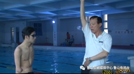 中国残疾人游泳冠军奥运冠军_世界残疾人游泳冠军第一名_河南残疾游泳世界冠军