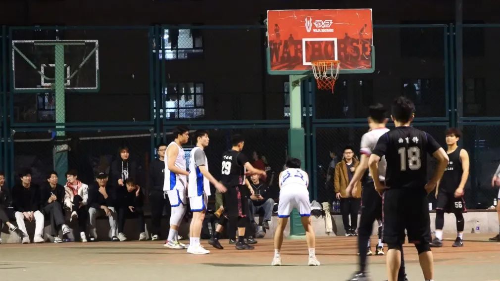 3人篮球的规则_三人篮球篮下补篮规则_3人篮球