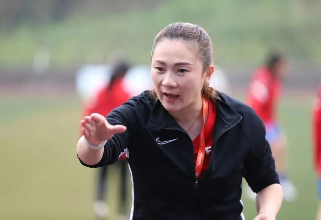 女子足球拿过世界冠军吗_足球女子冠军拿过世界杯冠军吗_足球女子冠军拿过世界杯