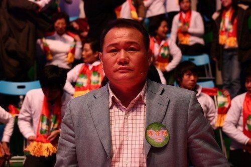 足球领奖台_足球冠军领奖规则是什么_足球冠军奖励