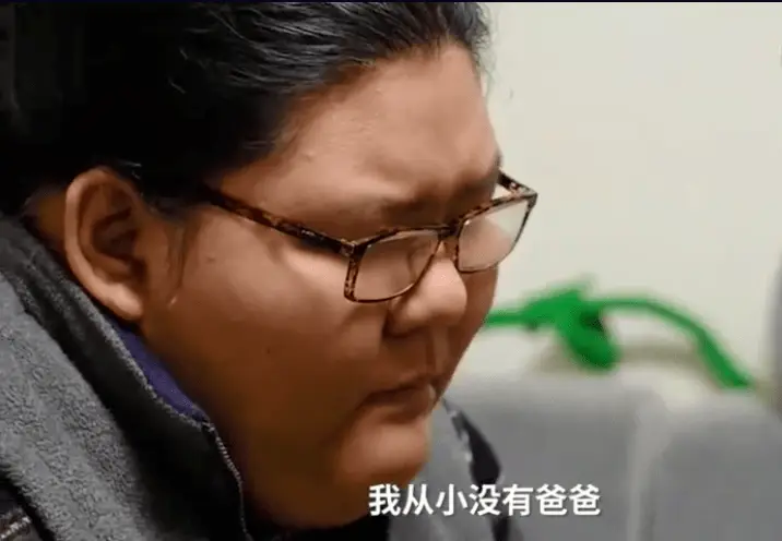 举重冠军之死原文_举重冠军4岁_举重冠军能举起多少斤