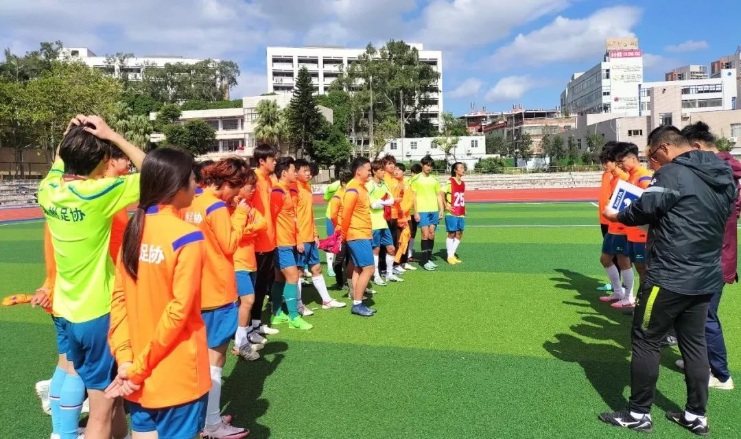 华侨大学足球新生杯_华侨中学足球队_华侨大学足球队冠军