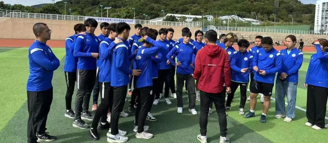 华侨大学足球新生杯_华侨中学足球队_华侨大学足球队冠军