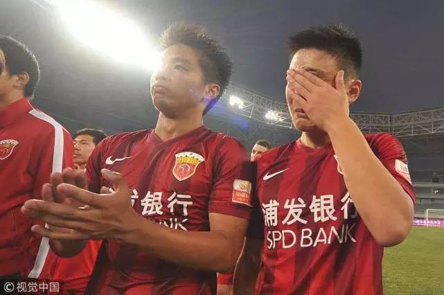 足球特有规则是什么意思_足球规则叫什么_足球规则说明