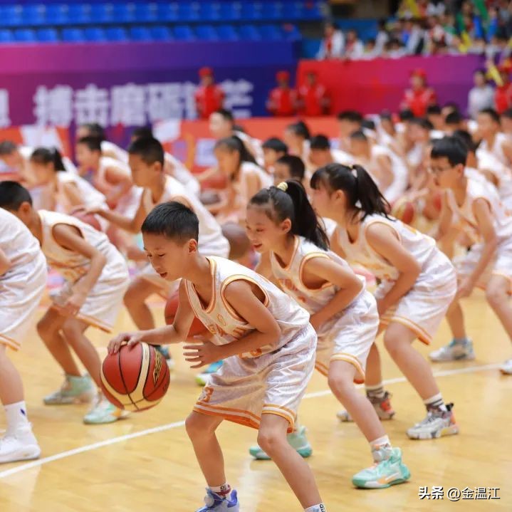 小学校园篮球比赛方案_小学校园篮球技巧挑战赛_小学篮球比赛如火如荼