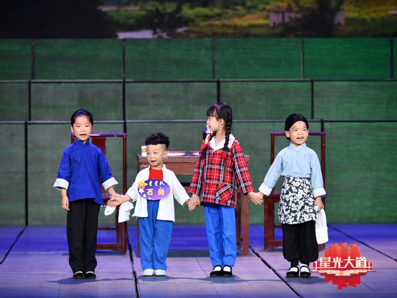 新疆青少年篮球比赛_新疆小学生篮球全疆赛冠军_新疆篮球少年队