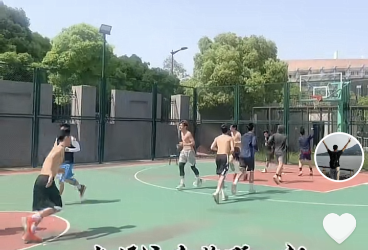 亚军篮球争决赛冠军是谁_篮球冠亚军争夺战说_篮球决赛是争冠军亚军
