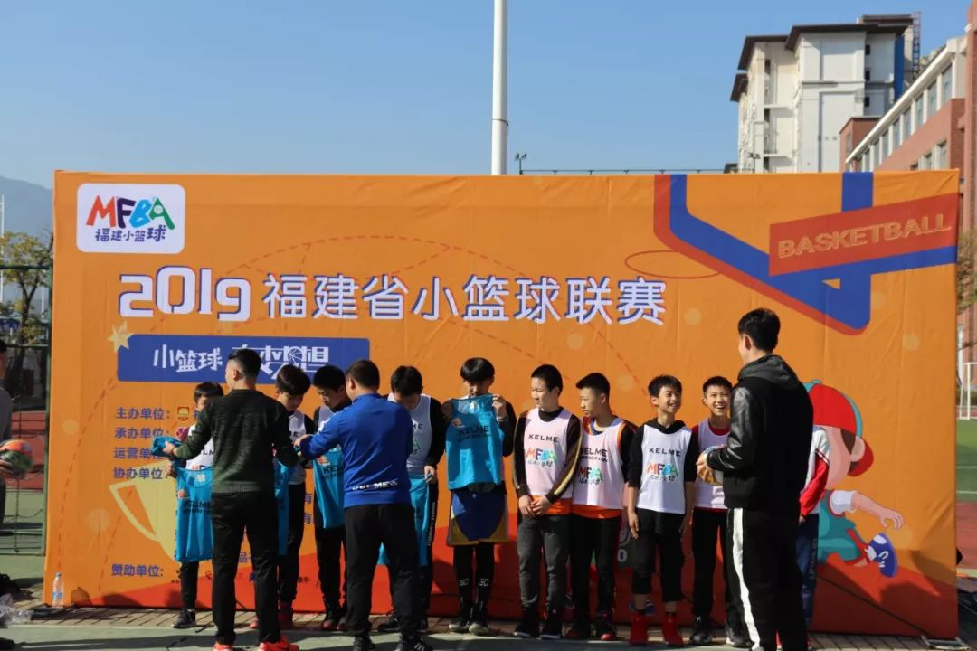 篮球选拔标准_选拔篮球规则球员最新儿童版_儿童篮球球员选拔规则最新