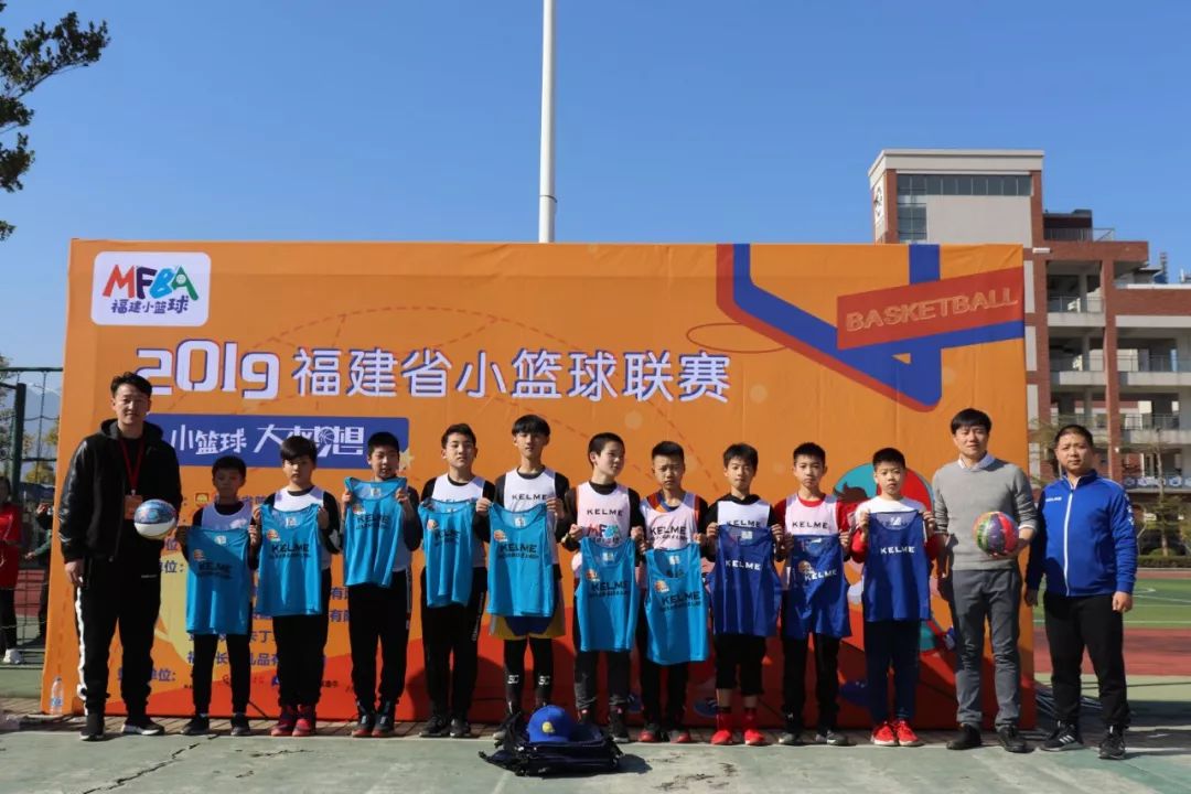 篮球选拔标准_儿童篮球球员选拔规则最新_选拔篮球规则球员最新儿童版