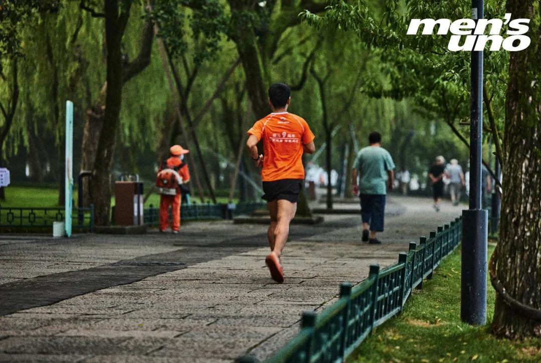 杭州健身女网红_在杭州健身的明星有谁_杭州健身明星有谁