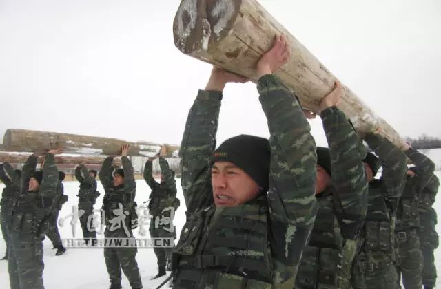 武警最能打_柔道冠军能打得过武警部队吗_武警打得过职业格斗选手吗