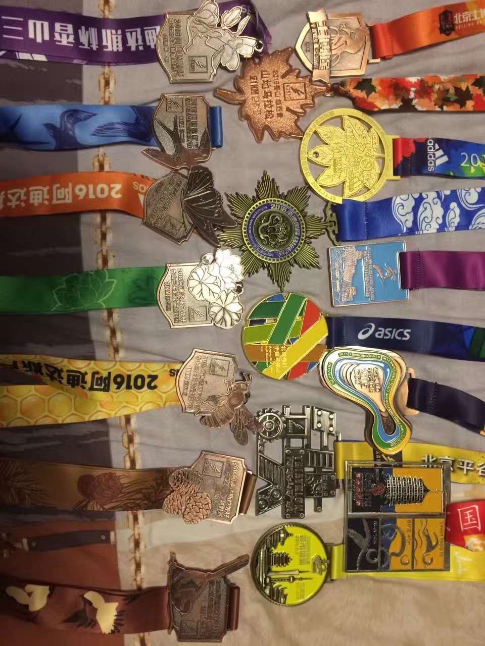 半程马拉松消耗热量_跑一次马拉松能消耗多少热量_马拉松消耗多少能量