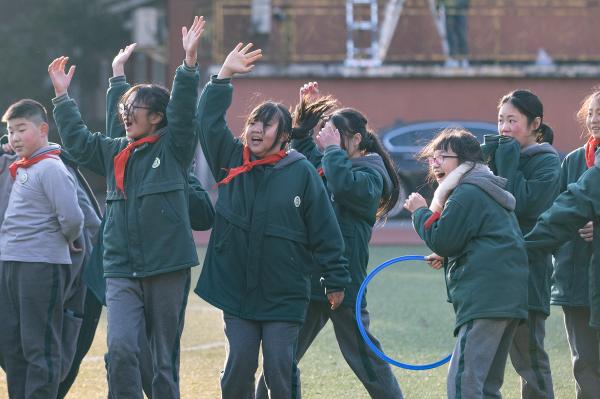 九岁小学生打篮球游戏规则_小学生篮球小游戏_中小学生篮球游戏