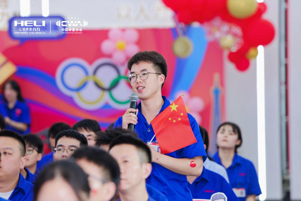河北举重男子冠军_世界举重冠军王根_世界举重之王