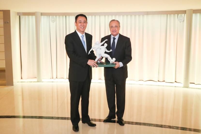 足球冠军赛许家印_足球赛冠军许家印是谁_许家印足球队