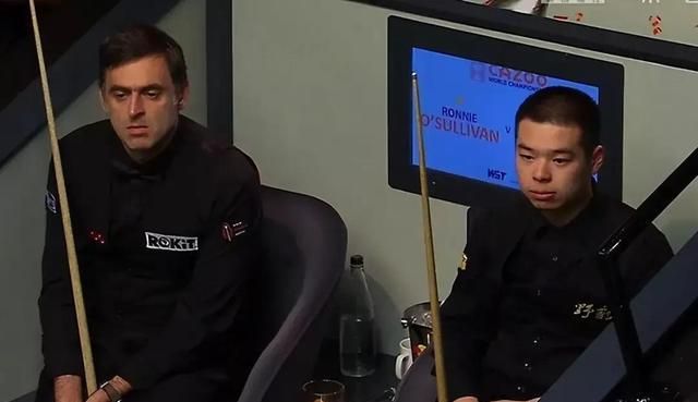 火箭奥沙利文夺足球冠军了吗_火箭夺足球冠军奥沙利文视频_火箭奥沙利文比赛