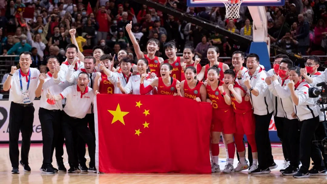 篮球规则三秒违例是什么意思_篮球规则三秒违例2021版_2021篮球三秒违例规则