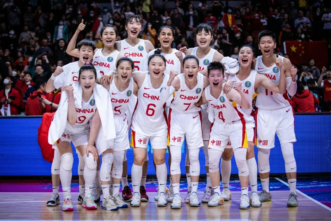 篮球规则三秒违例2021版_篮球规则三秒违例是什么意思_2021篮球三秒违例规则