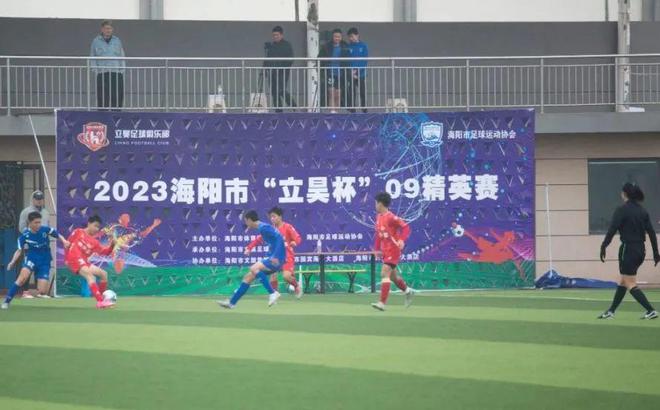城悦篮球训练营_上悦城篮球赛第七届冠军_篮球赛冠军喜报