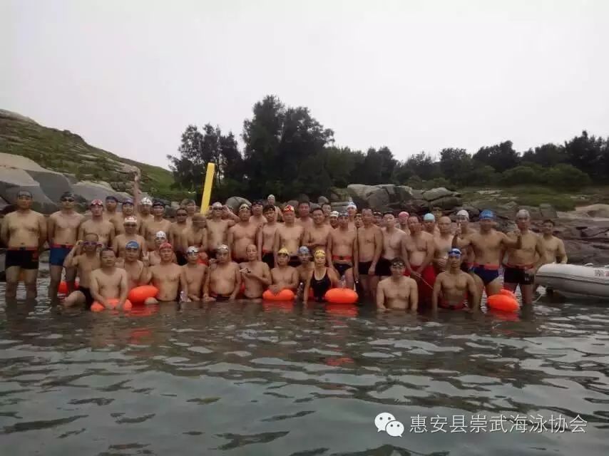 游泳划手的作用_游泳的换气和手的动作_游泳换气技巧不用划手指头