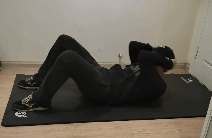 瑜伽垫上的健身动作_瑜伽健身动作垫上铺什么好_瑜伽健身动作垫上有水珠