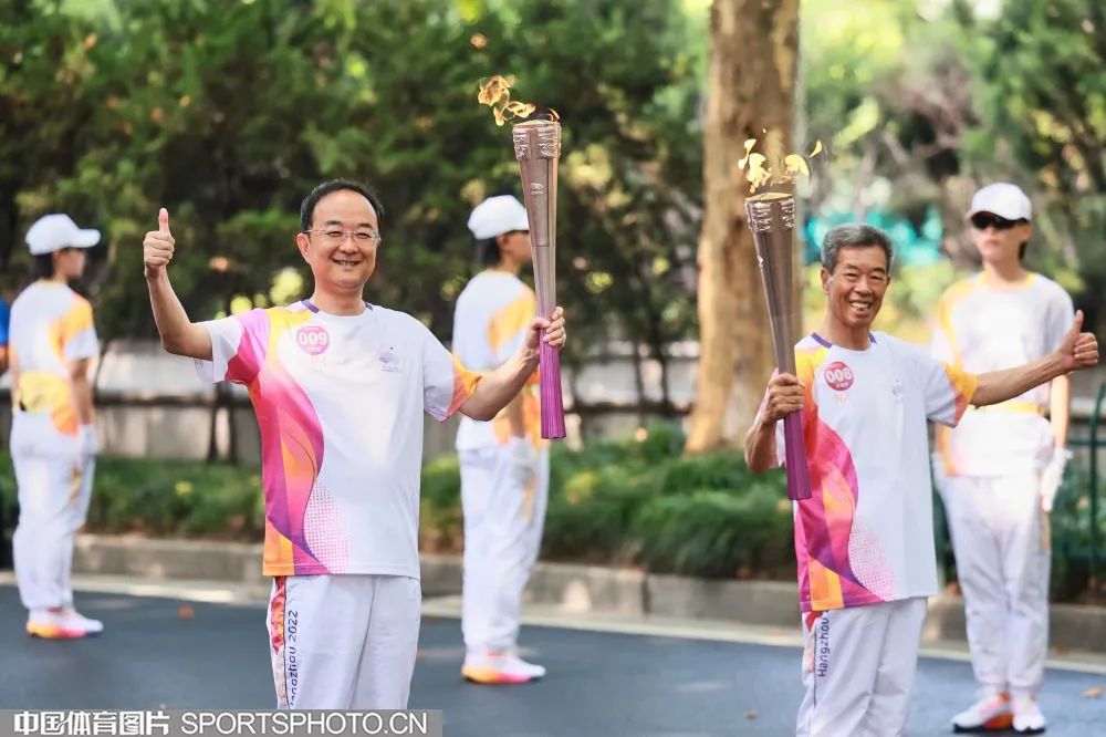 中国国家男子足球队冠军_男子足球获得冠军最多的国家_足球冠军有哪些人中国