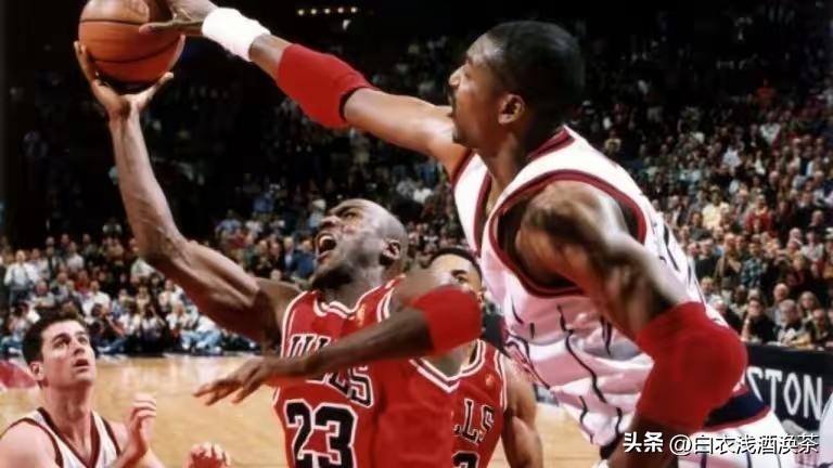 篮球图片nba图片壁纸高清_篮球最有历史的是谁啊图片_篮球图片真实