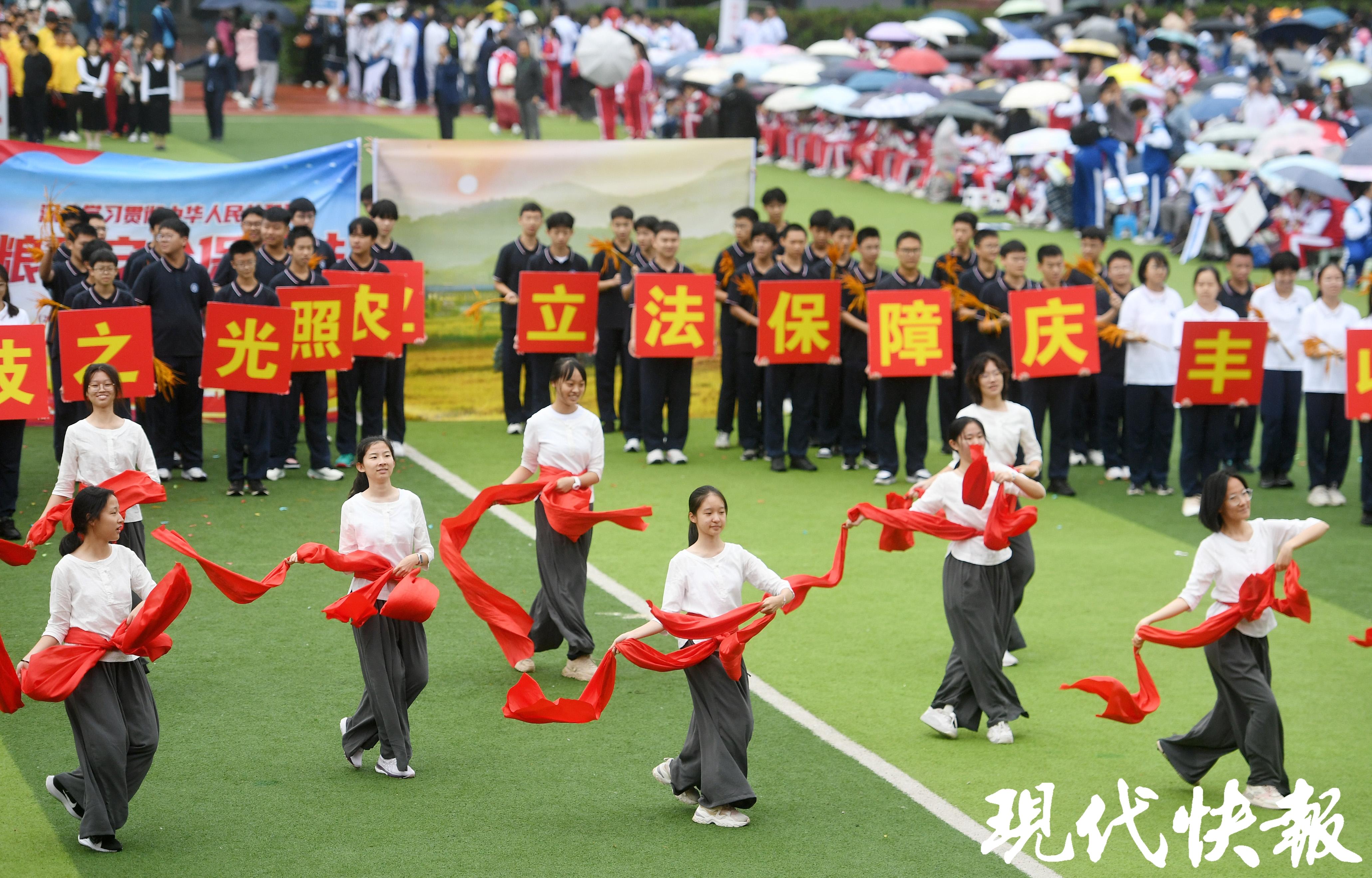 高中生校运会_19岁高中生运动会_高中生运动会有哪些项目