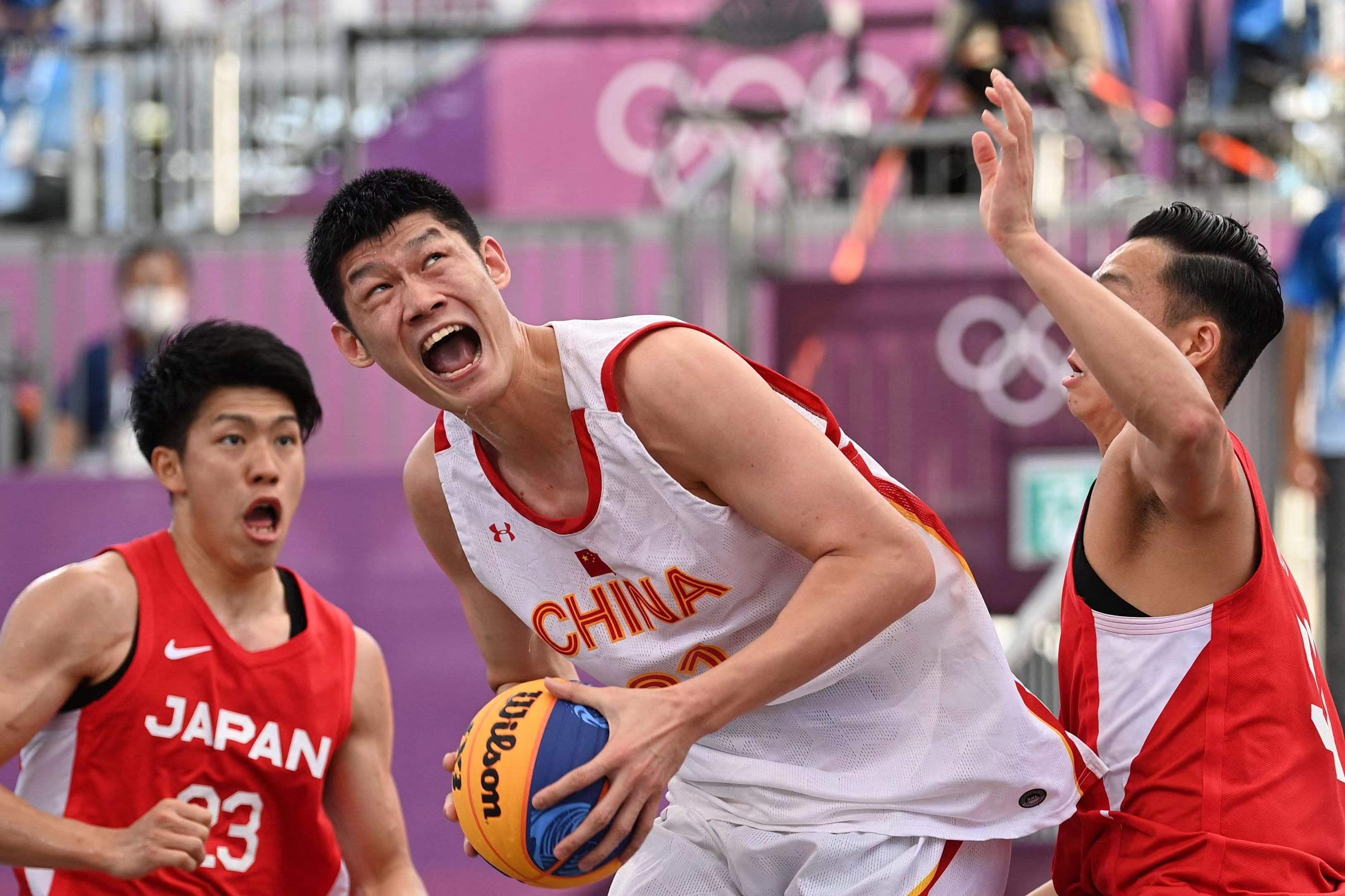 什么是业余篮球_打篮球业余比赛规则图片_业余篮球训练方案