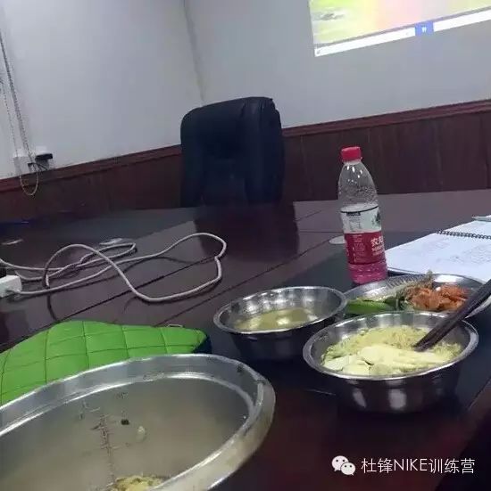 篮球世锦赛冠军次数排名_08年世锦赛篮球冠军排名_篮球世锦赛前八名