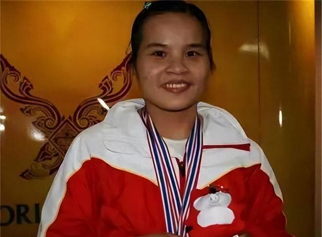 北美奥运名单举重女子冠军_北美奥运举重冠军名单女子_北美奥运名单举重女子冠军是谁