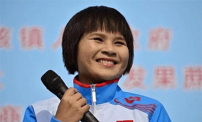 北美奥运举重冠军名单女子_北美奥运名单举重女子冠军_北美奥运名单举重女子冠军是谁