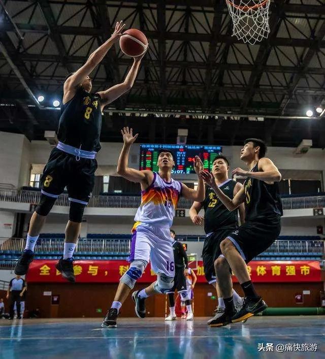 篮球赛规则常识_篮球赛基本规则表_正式篮球赛的规则