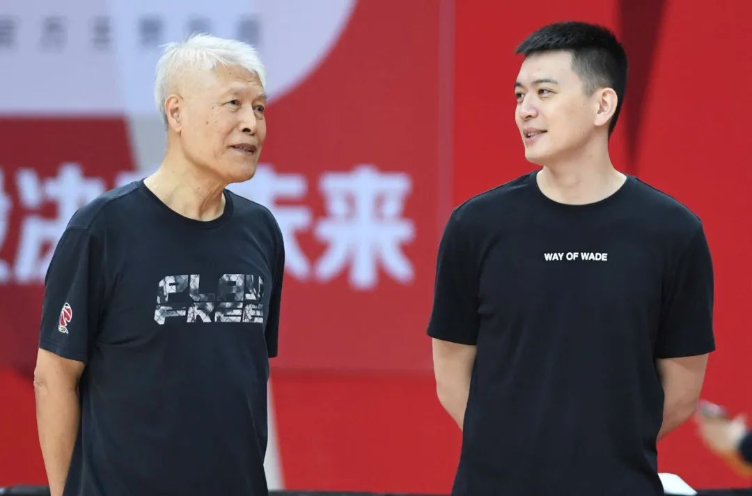 搞笑冠军图片柔道大师_柔道冠军搞笑图片_搞笑冠军图片柔道高清