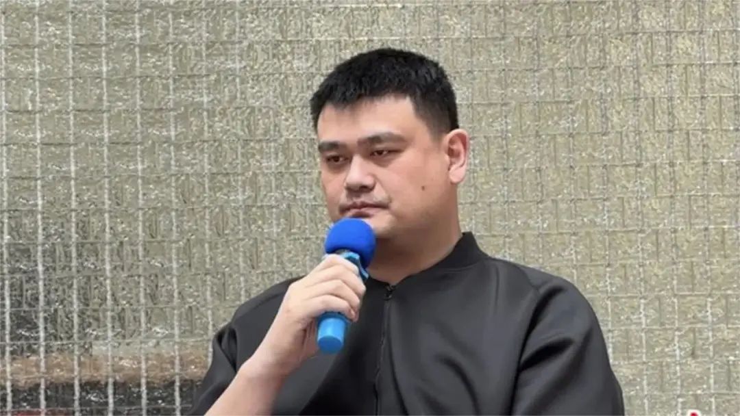 压制篮球规则_篮球压制是什么意思_压制篮球规则的游戏