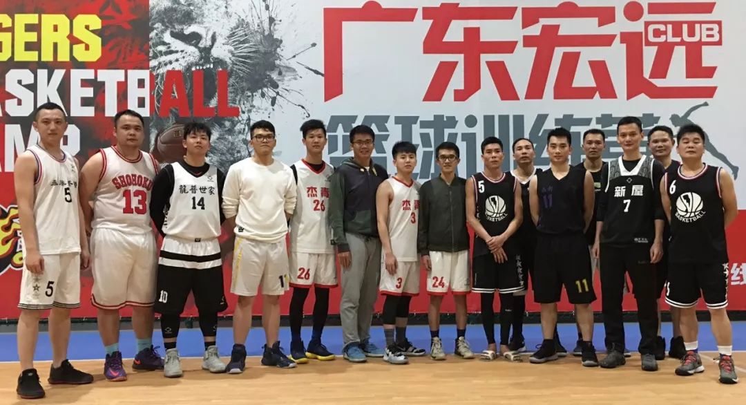 篮球比赛获得冠军_赴战篮球冠军有哪些人员_打篮球冠军
