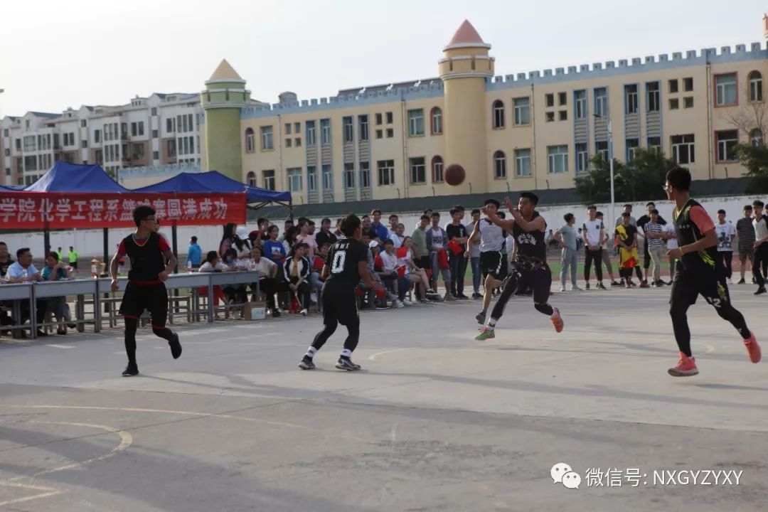 赴战篮球冠军有哪些人员_打篮球冠军_篮球比赛冠军