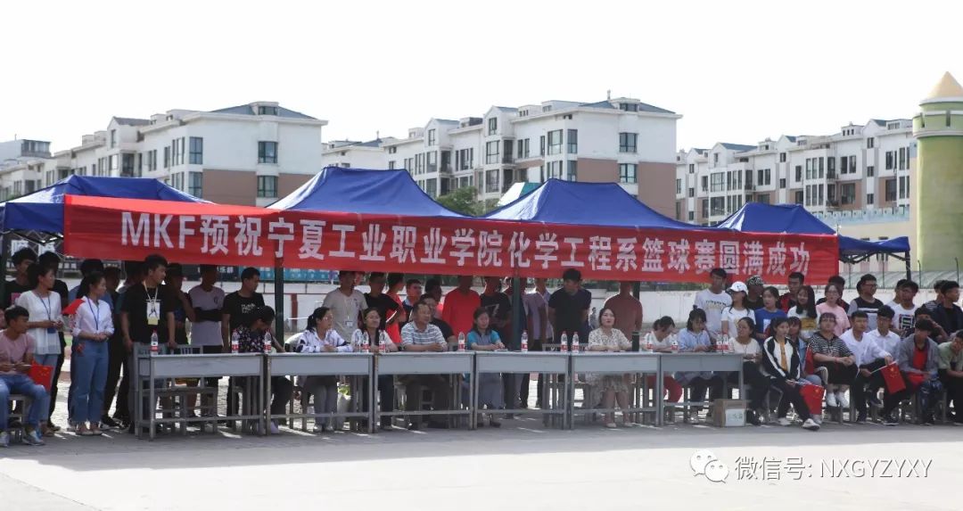 赴战篮球冠军有哪些人员_篮球比赛冠军_打篮球冠军