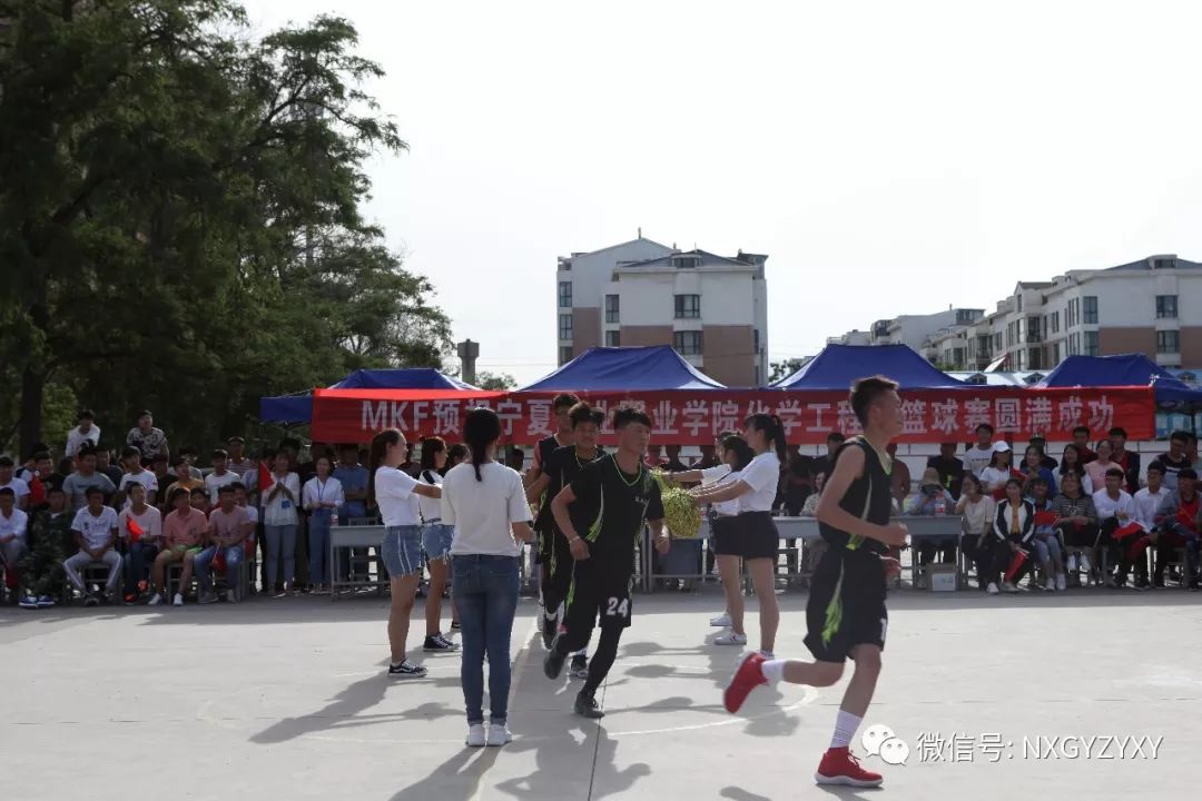 赴战篮球冠军有哪些人员_打篮球冠军_篮球比赛冠军