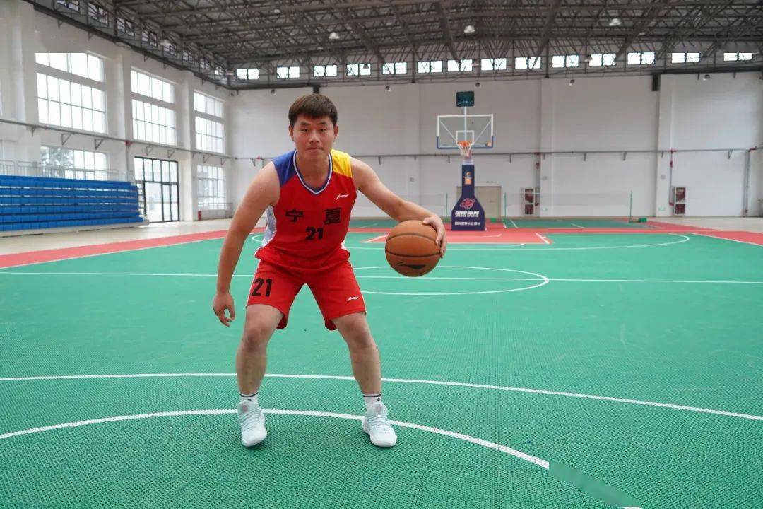 篮球贵州赛球员冠军有哪些人_篮球赛贵州冠军有哪些球员_篮球贵州赛球员冠军有哪些