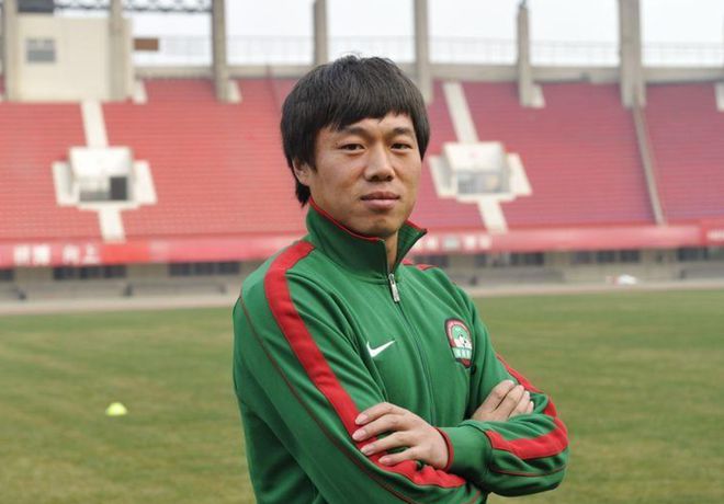 足球河南冠军中国是哪个队_中国足球河南几个冠军是谁_河南足球球员