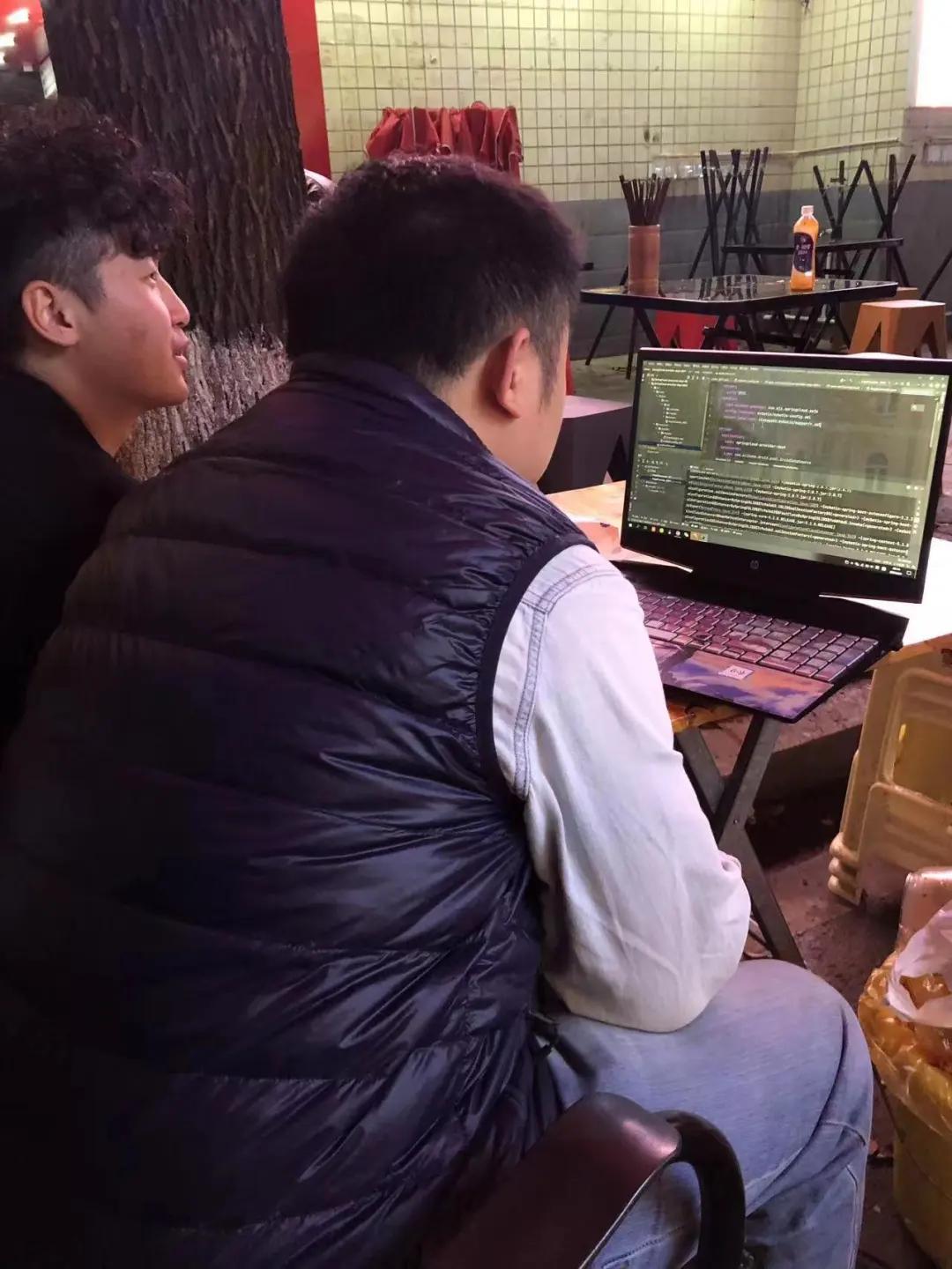 创业故事网_100个创业故事_柒柒的创业故事