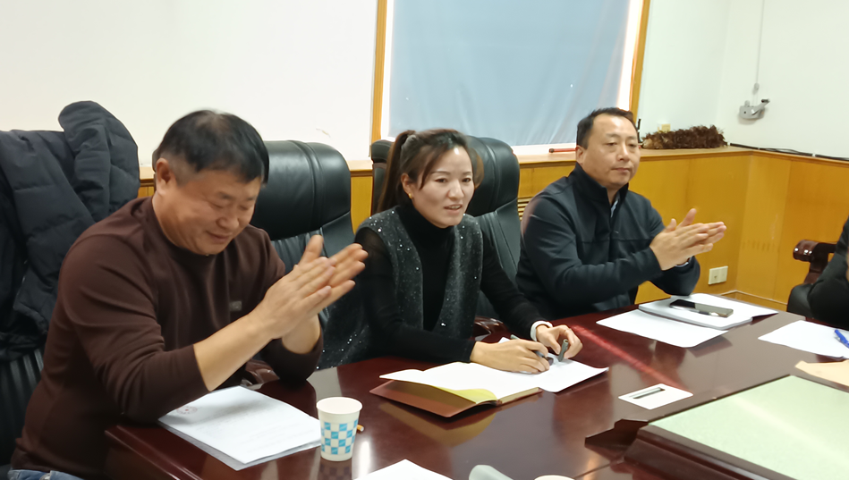 篮球规则何时暂停换人_暂停篮球规则换人违法吗_暂停篮球规则换人犯规吗