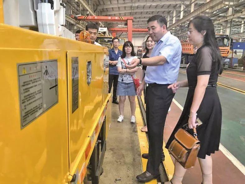烟台开发区足球训练营_烟台开发区沙滩足球冠军_烟台开发区足球俱乐部