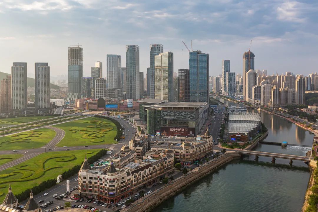 烟台开发区足球俱乐部_烟台开发区足球场_烟台开发区沙滩足球冠军