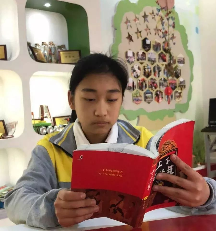 烟台游泳港男子冠军是谁呀_烟台游泳比赛_烟台港男子游泳冠军是谁