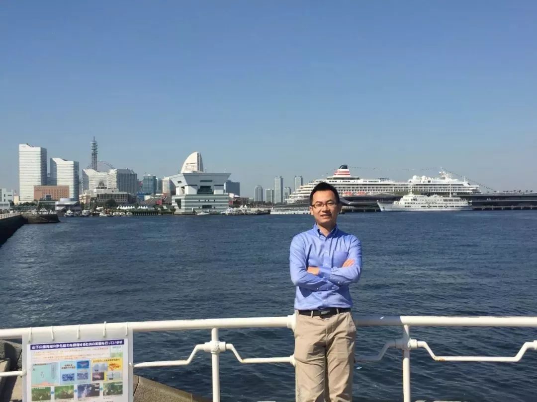 烟台港男子游泳冠军是谁_烟台游泳比赛_烟台游泳港男子冠军是谁呀